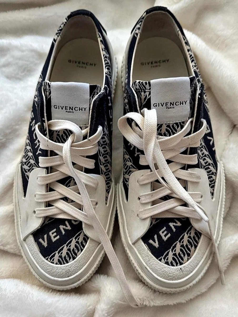 Givenchy City Low Sneakers in 4G Jacquard Blue & White